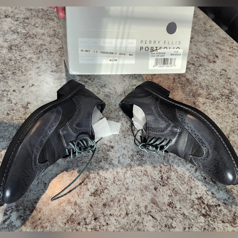 Preowned Mens Perry Ellis Portfolio milton Grey Shoes